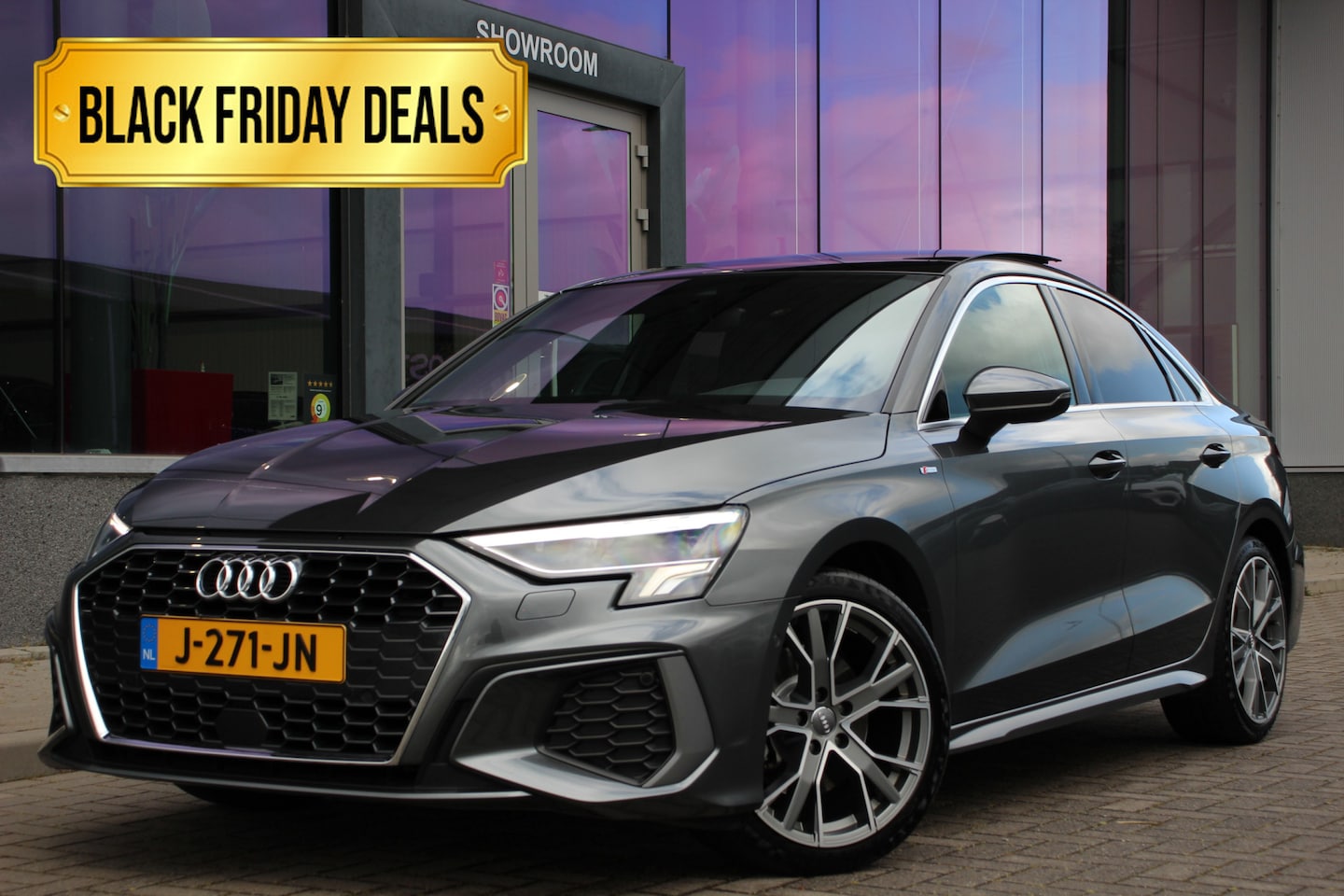 Audi A3 Limousine - 35 TFSI S edition | Pano. Dak | 18'' | ACC | VC Black Friday Deals! - AutoWereld.nl