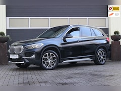 BMW X1 - 1.8i sDrive xLine | Carplay | Trekhaak | Panoramadak |