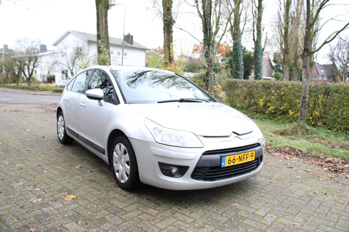 Citroën C4 - 1.6 VTi Anniversaire 1.6 VTi Anniversaire - AutoWereld.nl