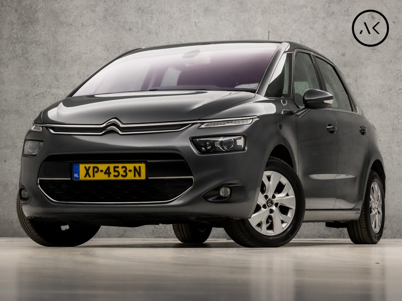 Citroën C4 Picasso - 1.6 VTi Luxury (NAVIGATIE, VIRTUAL COCKPIT, CAMERA, XENON, TREKHAAK, SPORTSTOELEN, LM VELG - AutoWereld.nl