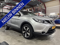 Nissan Qashqai - 1.2 Turbo Connect Edition Navigatie / Camera / Keyless