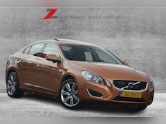 Volvo S60 - 2.4 D5 AWD Summum | Navigatie | BLIS | Premium audio | Xenon | Leer | Memory seats | Camer