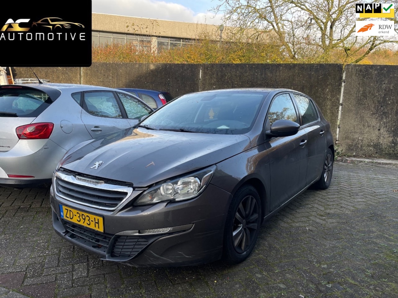 Peugeot 308 - 1.6 HDi Access MOTORSCHADE - AutoWereld.nl