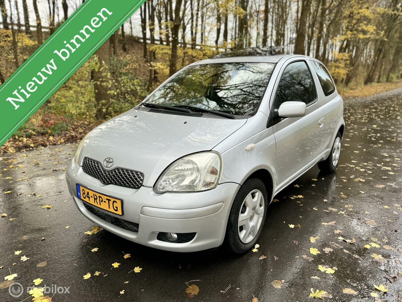 Toyota Yaris - 1.3 VVT-i Sol -VOL AUTOMAAT -PANODAK -APK 07/25 - AutoWereld.nl