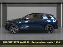 Volkswagen Touareg - 3.0 TDI R-Line 286 PK Grijs Kenteken ACC Panoramadak 22 Inch Comfortstoelen Luchtvering Tr