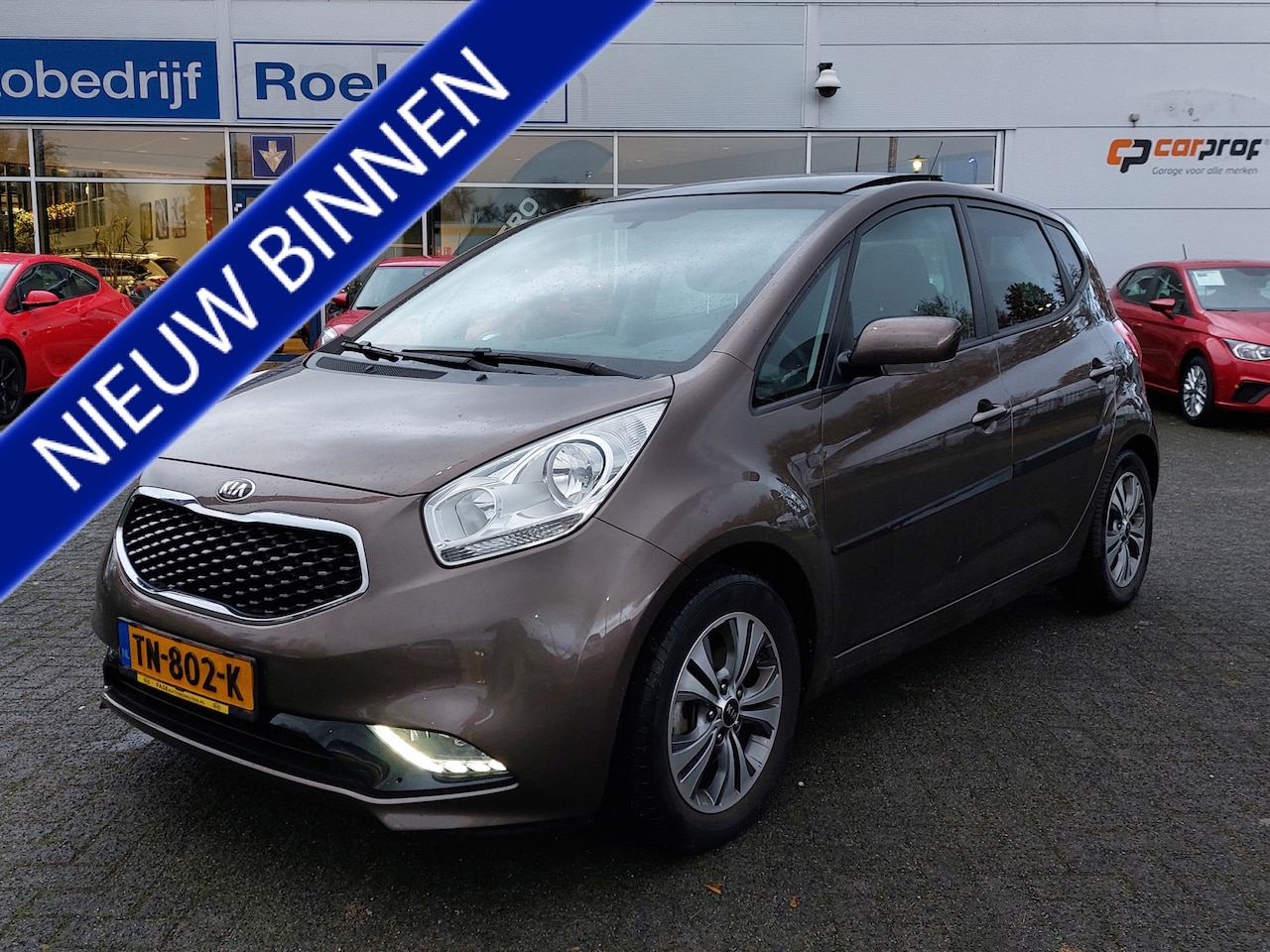 Kia Venga - 1.4 CVVT 90pk Edition | 1ste Eigenaar | Navi | Clima | Cruise | Panorama Schuifdak | Pdc+C - AutoWereld.nl