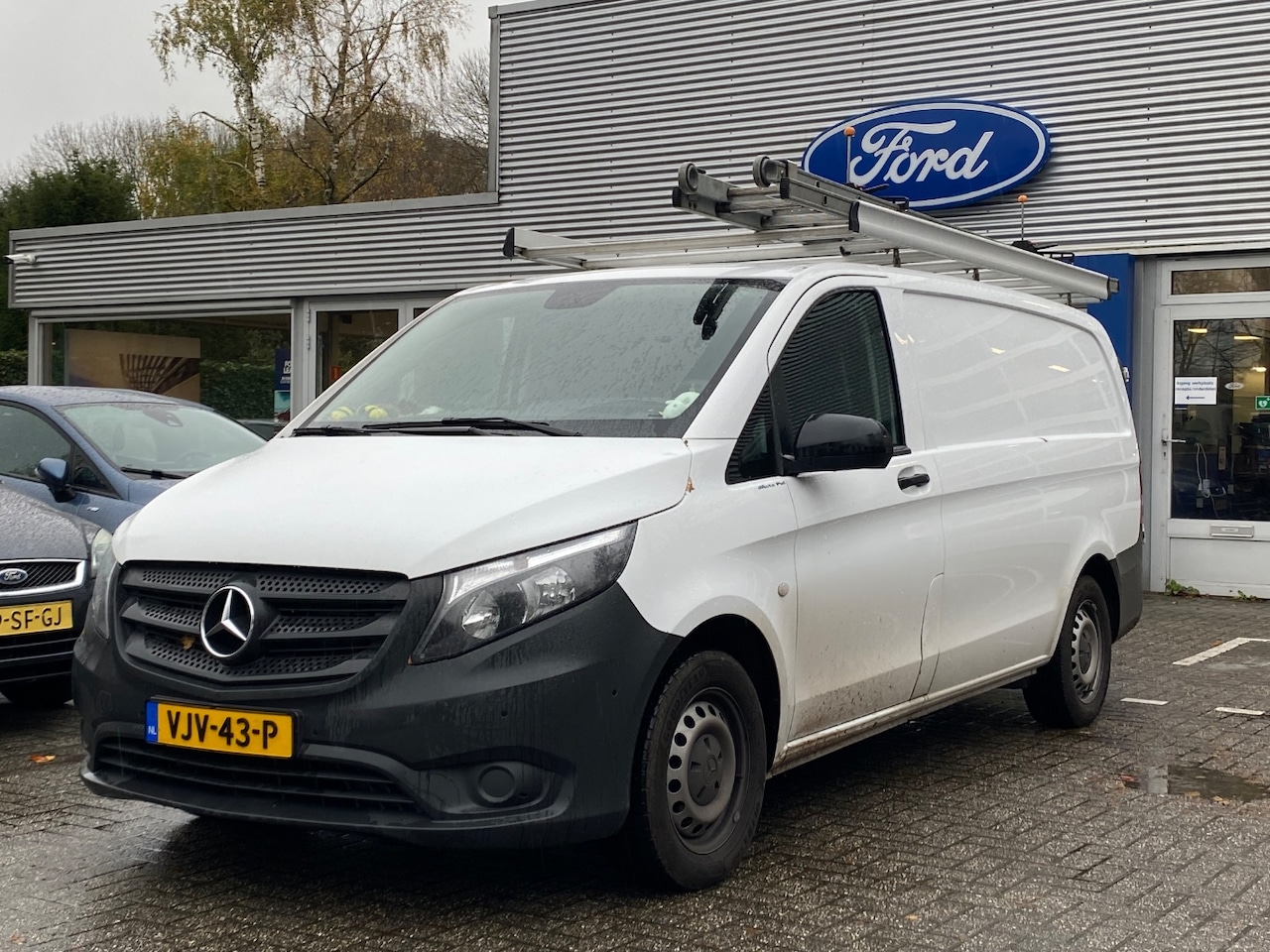 Mercedes-Benz Vito - 116 CDI LANG | NL-AUTO! | NAVI | CRUISE | AIRCO | CAMERA | PARK SENS V+A | TREKHAAK | PRAC - AutoWereld.nl