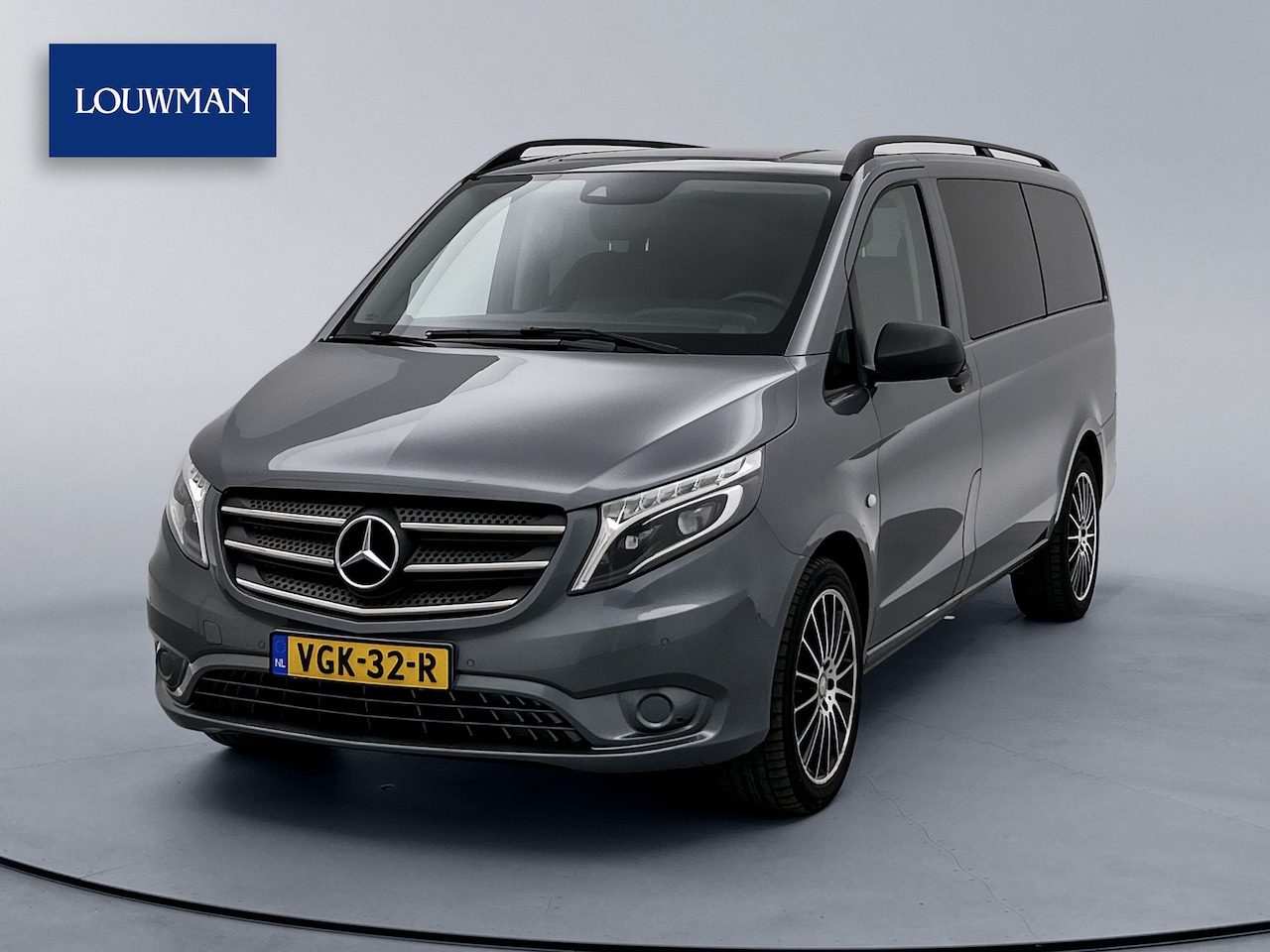 Mercedes-Benz Vito - 119 CDI Lang Dubbele Cabine LED Trekhaak Navigatie Achteruitrijcamera Betimmering Cruise C - AutoWereld.nl