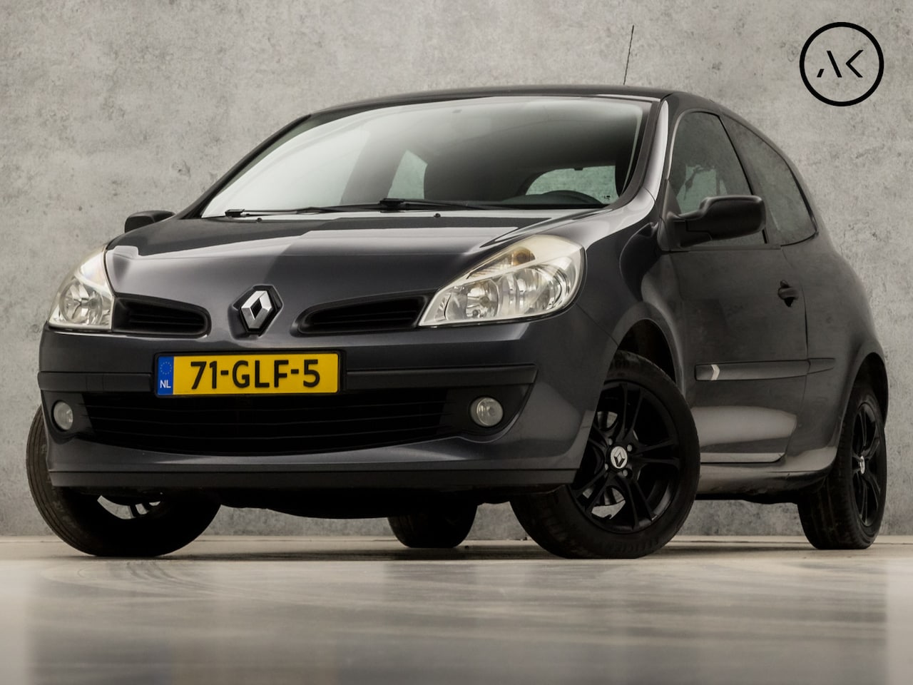 Renault Clio - 1.2-16V Special Line (RADIO, SPORTSTOELEN, ELEK PAKKET, LM VELGEN, TREKHAAK, NIEUWE APK, N - AutoWereld.nl