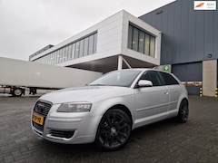 Audi A3 - 1.6 Attraction AIRCO CRUISE 2 X SLEUTELS SPORTLOOK