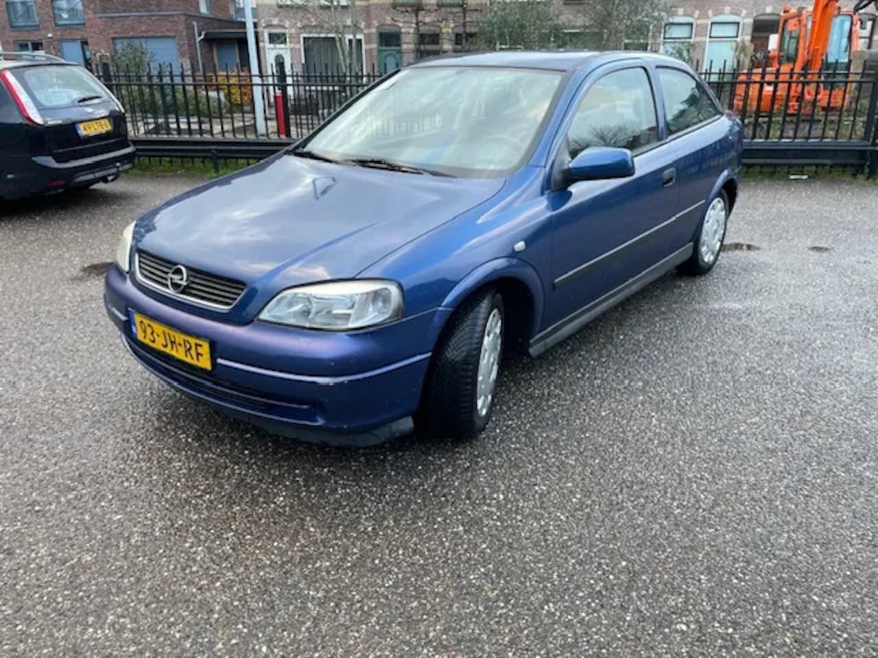 Opel Astra - 1.6 Edition! Nw ApK! Airco! - AutoWereld.nl