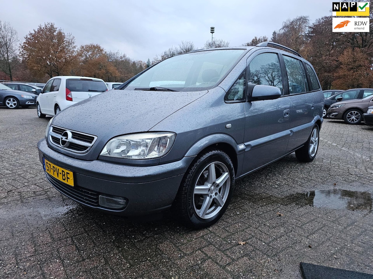 Opel Zafira - 1.8-16V Maxx AUTOMAAT/7-persoons - AutoWereld.nl