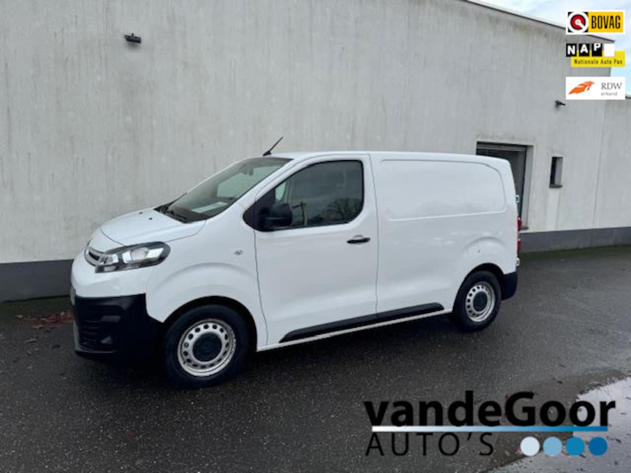 Citroën Jumpy - 1.5 BlueHDI 100 XS Club 1.5 BlueHDI 100 XS Club, '19, navi, trekhaak, pdc, 3-zits, 135000 km ! - AutoWereld.nl