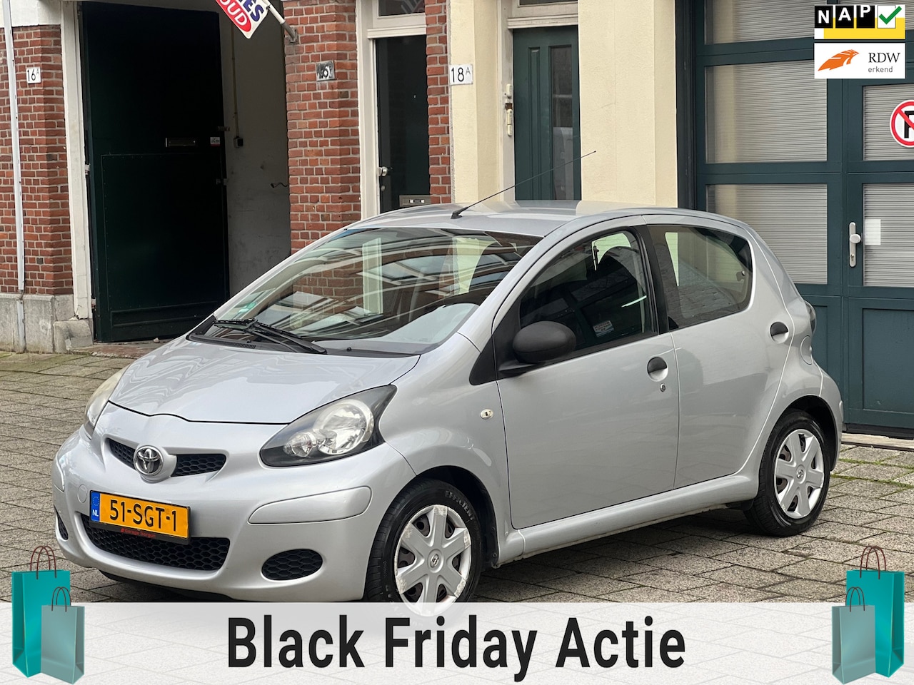 Toyota Aygo - 1.0-12V Now-airco-elek ramen - AutoWereld.nl