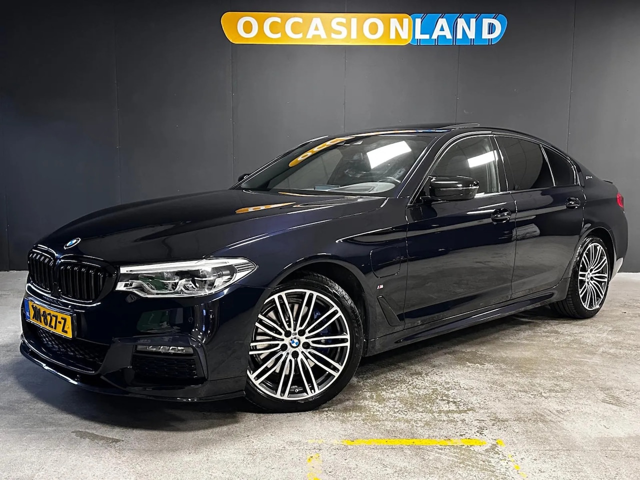 BMW 5-serie - 530e iPerformance High Executive M |DAK|HUD|MEMORY! - AutoWereld.nl