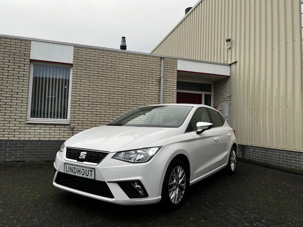 Seat Ibiza - 1.0 EcoTSI Reference 1.0 EcoTSI Reference - AutoWereld.nl