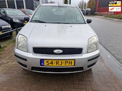 Ford Fusion - 1.4-16V Ghia Bj.2005 Kmst.230773 met APK tot 13-11-2025