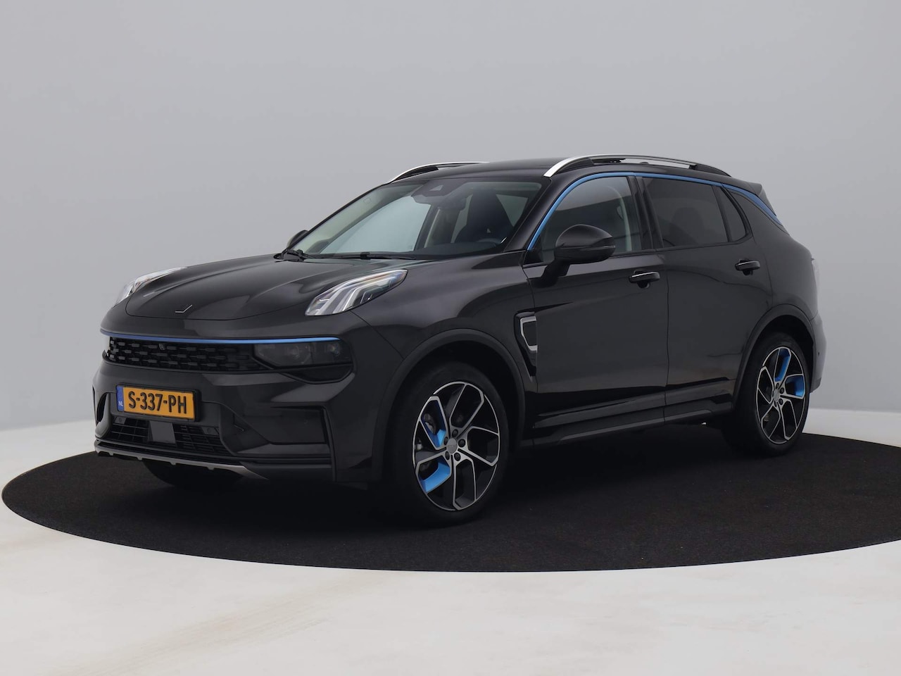 Lynk & Co 01 - 1.5 Plug-in Hybrid | 360° | NLD AUTO - AutoWereld.nl