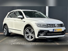 Volkswagen Tiguan - 2.0 TSI 4Motion Highline Business R / Stoelverwarming / Panoramadak / Adaptieve cruis