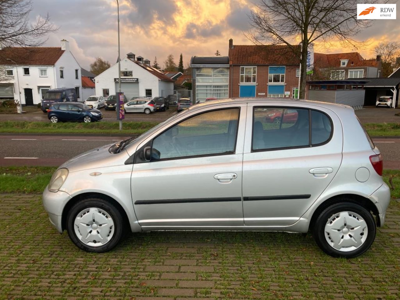 Toyota Yaris - 1.3-16V VVT-i Luna | 156.812 Km | 5 Deurs | Airco. - AutoWereld.nl