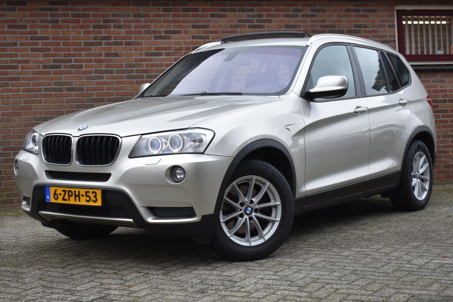 BMW X3 - XDrive20d High Executive '11 Xenon Pano Clima Navi Cruise - AutoWereld.nl