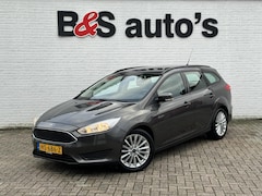 Ford Focus Wagon - 1.0 Trend Edition Cruise control Airco Bluetooth 17 inch LM velgen Navigatie