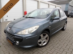 Peugeot 307 - 2.0-16V XSI