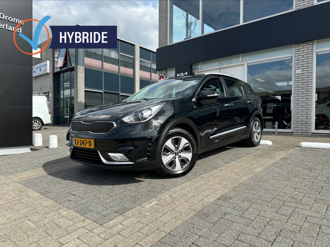 Kia Niro - 1.6i Hybrid DynamicLine +CERTIFIED USED+ - AutoWereld.nl