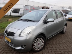 Toyota Yaris - 1.3 VVTi Sol