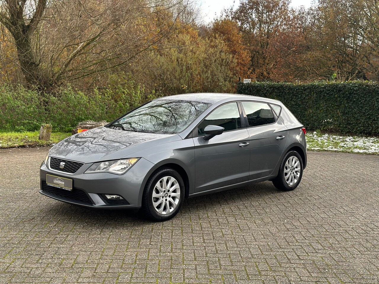 Seat Leon - 1.2 TSI Style CRUISE I CLIMA I 1E EIG I BLUETOOTH I NWE APK - AutoWereld.nl