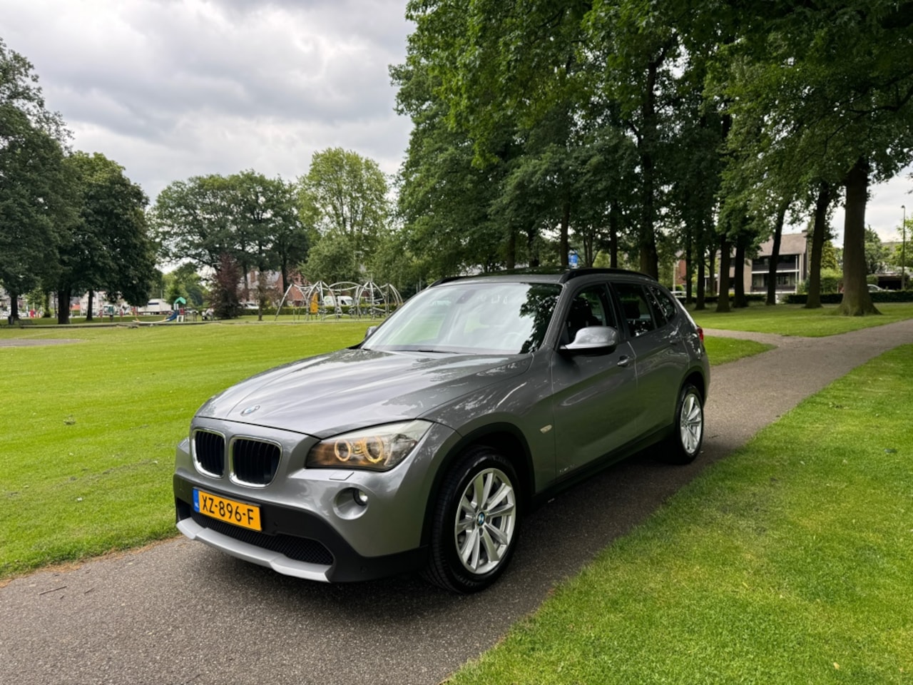 BMW X1 - SDrive18i Panoramadak-Navi-Xenon-Clima - AutoWereld.nl