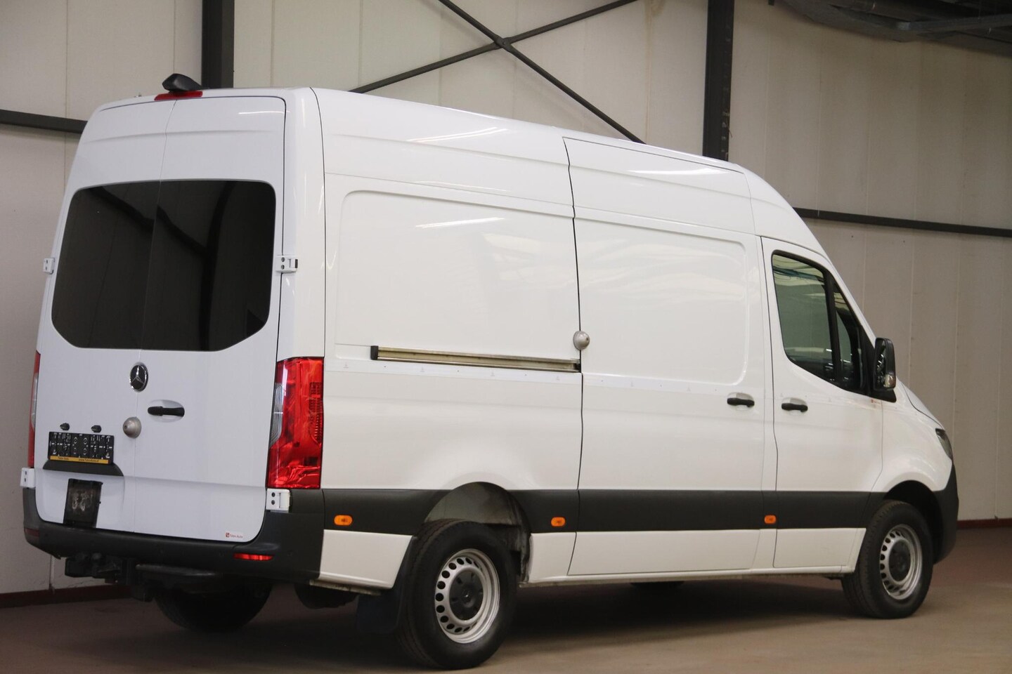 Mercedes-Benz Sprinter - 316 CDI L2H2 MET 3500 KG TREKVERMOGEN - AutoWereld.nl