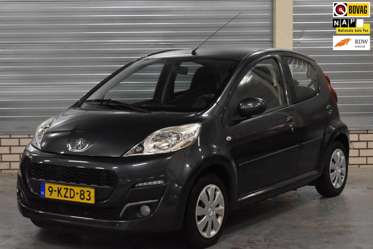 Peugeot 107 - 1.0 Active + Airco|Led|Dealer Onderhouden| - AutoWereld.nl