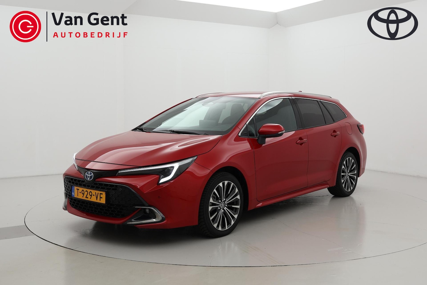 Toyota Corolla Touring Sports - 1.8 Hybrid First Edition Automaat - AutoWereld.nl