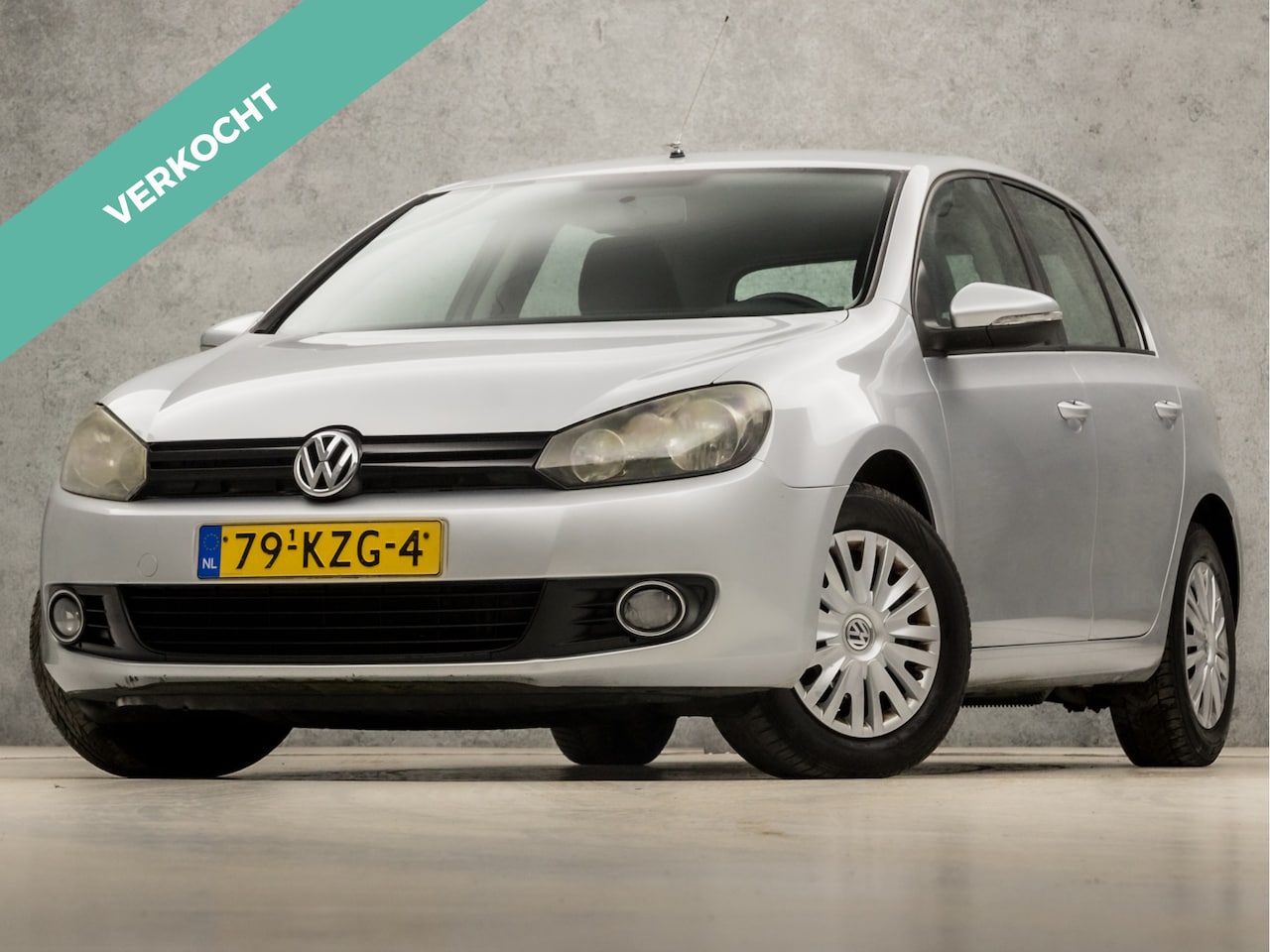 Volkswagen Golf - 1.6 TDI Design (RADIO, CRUISE, CLIMATE, ELEK PAKKET, SPORTSTOELEN, NIEUWE APK, NIEUWSTAAT) - AutoWereld.nl