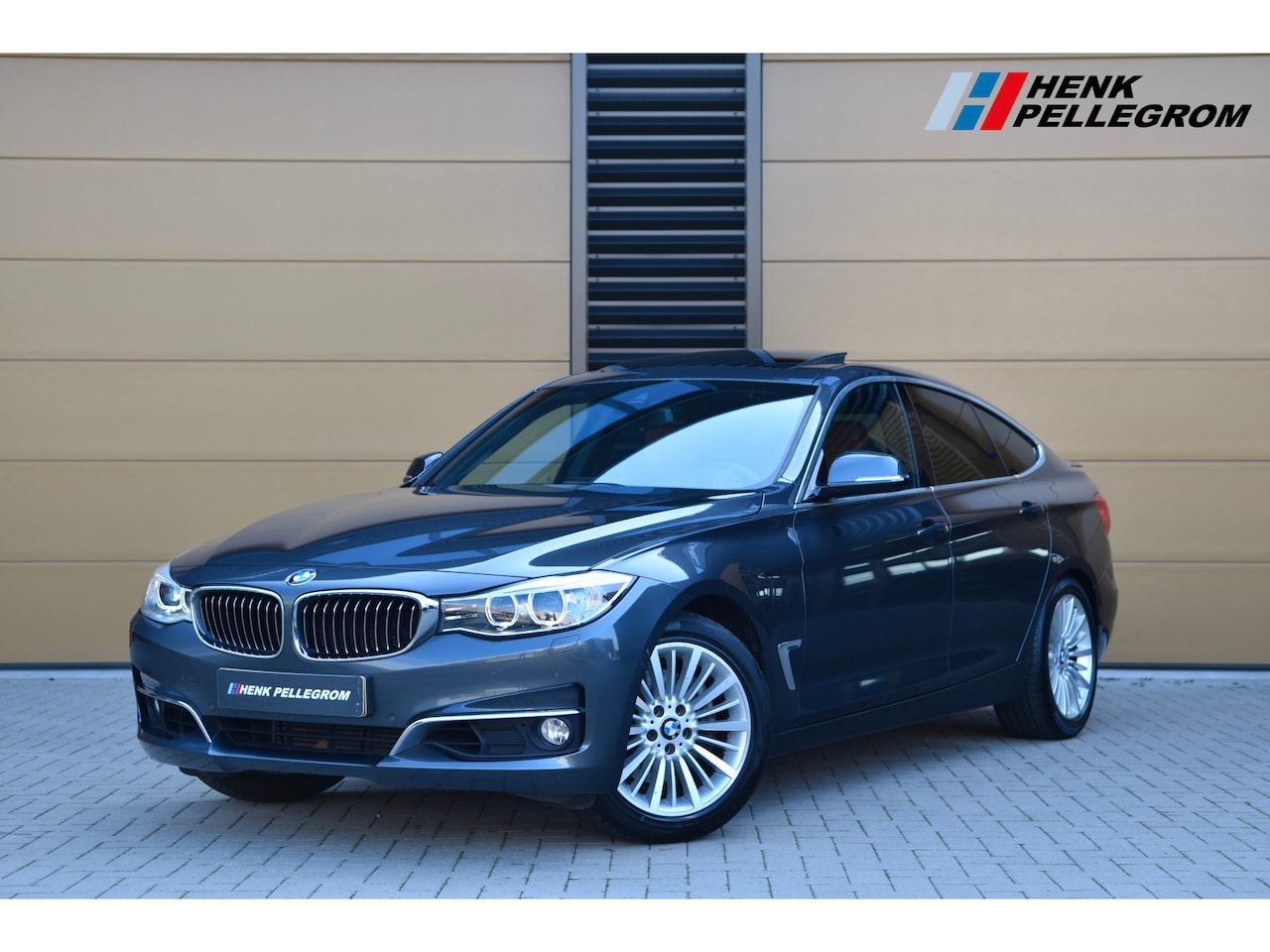 BMW 3-serie Gran Turismo - 335i High Executive * Luxury line * Panoramadak * Head-up * Navigatie professional * Stoel - AutoWereld.nl