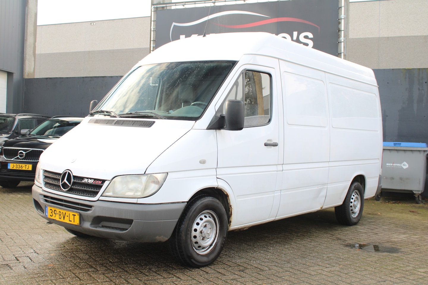 Mercedes-Benz Sprinter - 208 CDI 2.2 355 208 CDI 2.2 355 - AutoWereld.nl