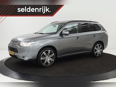 Mitsubishi Outlander - 2.0 PHEV Instyle | Schuifdak | Leder | Stoelverwarming | Trekhaak | Xenon | Camera | Keyle