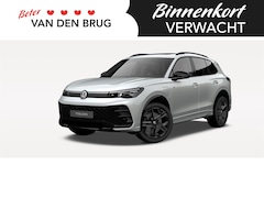 Volkswagen Tiguan - 1.5 eHybrid 272 PK R-Line Edition | Trekhaak | Panoramadak | Black Style |