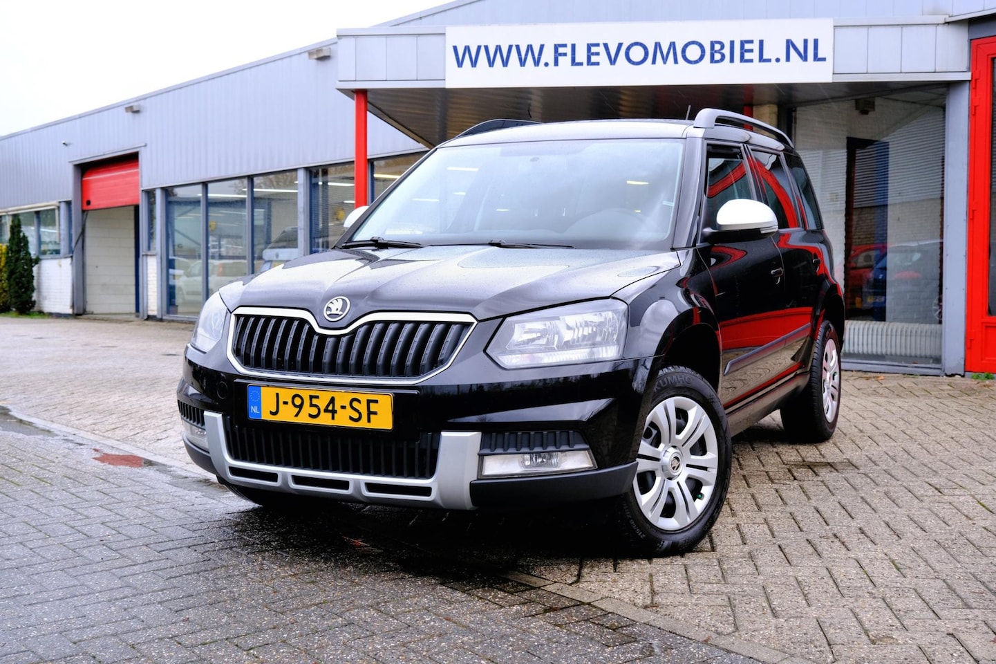 Skoda Yeti - 1.2 TSI Active Airco|Cruise|Stoelverw - AutoWereld.nl