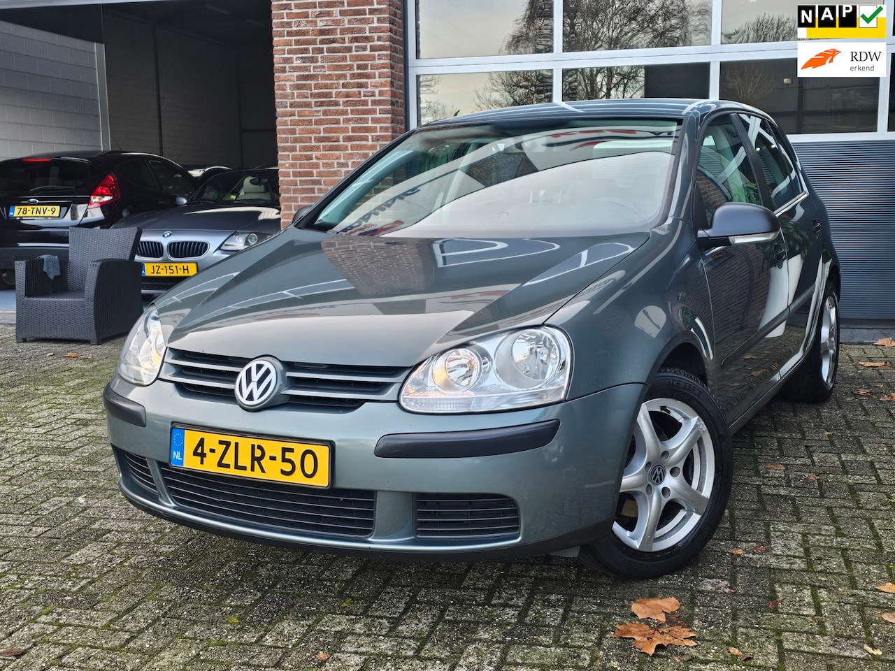 Volkswagen Golf - 1.6 FSI Optive 2 DSG |Automaat |Nap |Apk - AutoWereld.nl