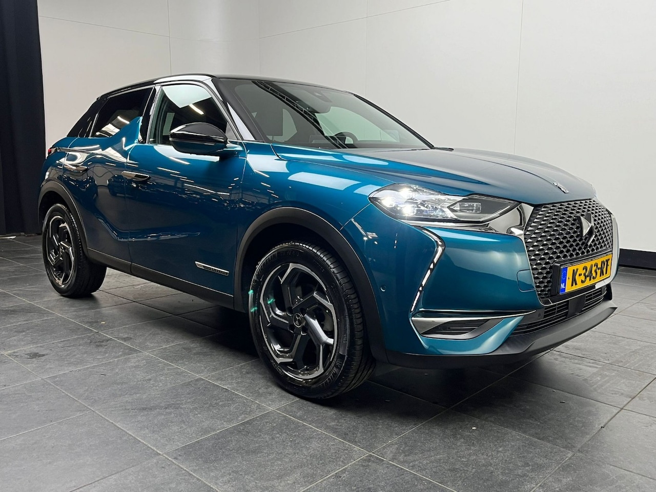 DS 3 Crossback - 1.2 PureTech Grand Chic | Leder | Head-Up - AutoWereld.nl