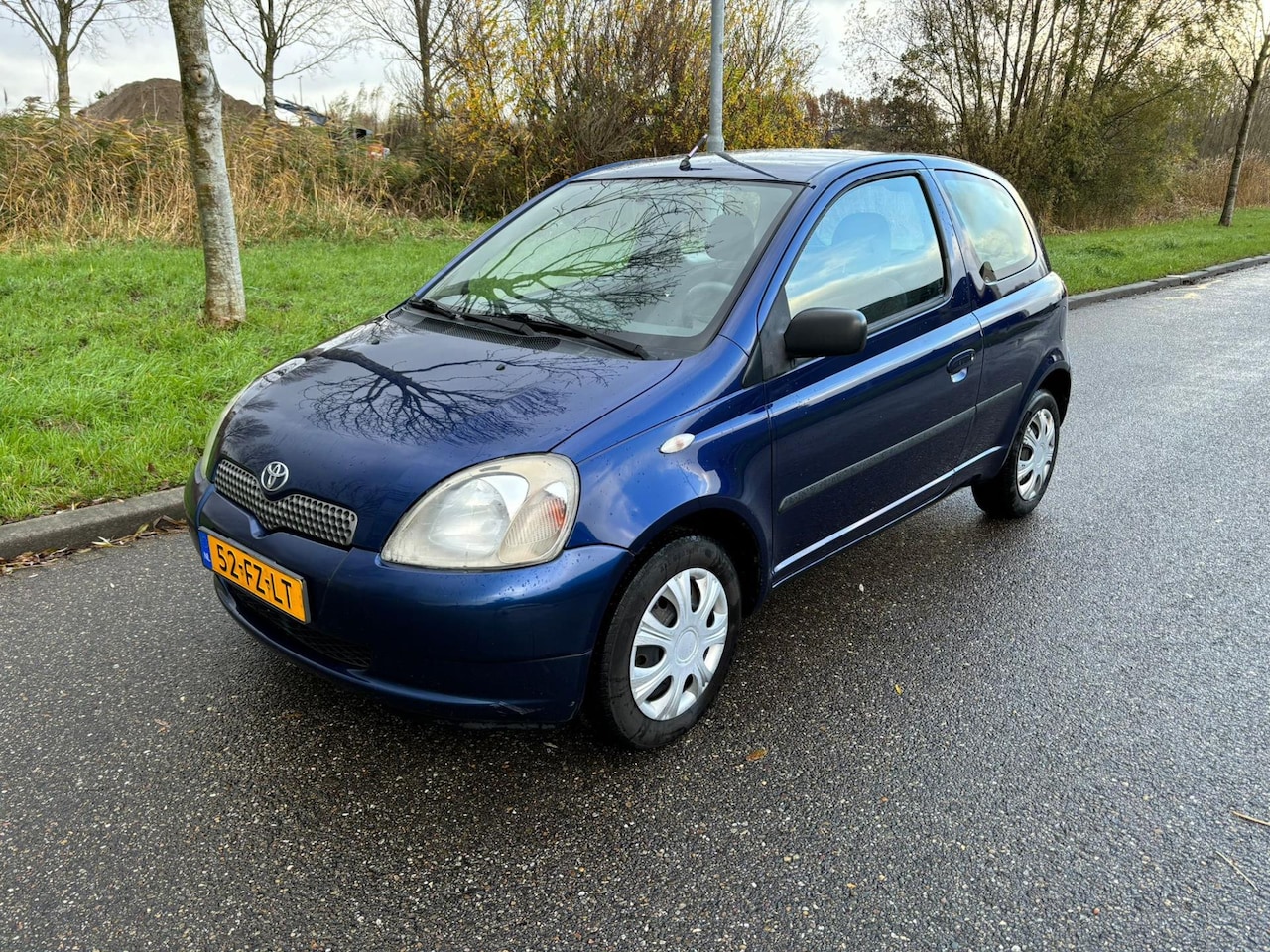 Toyota Yaris - 1.3-16V VVT-i Luna 1.3-16V VVT-i Luna - AutoWereld.nl