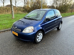 Toyota Yaris - 1.3-16V VVT-i Luna