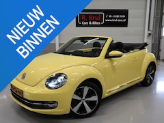 Volkswagen Beetle Cabriolet - 1.2 TSI Design BMT Airco-ecc Navigatie Trekhaak 18 inch LMV Fender Xenon Multifunctioneel