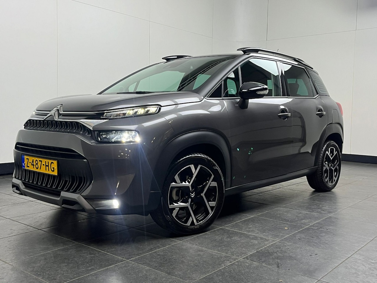 Citroën C3 Aircross - 1.2 PureTech Max | Panoramadak - AutoWereld.nl