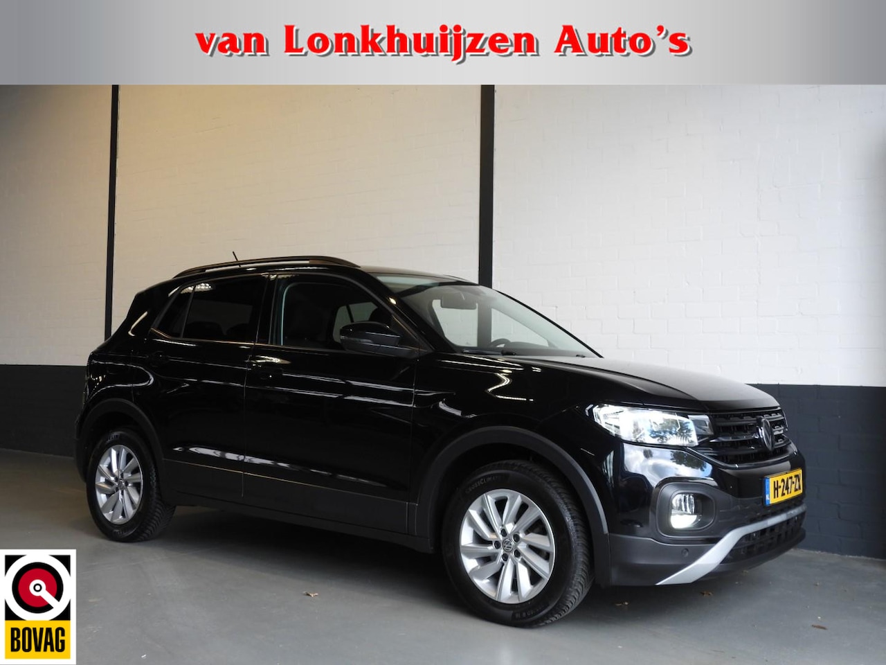 Volkswagen T-Cross - 1.0 TSI Life NAVI-APP/CLIMA/ADAPT.CRUISE/PDC/16"LMV! - AutoWereld.nl