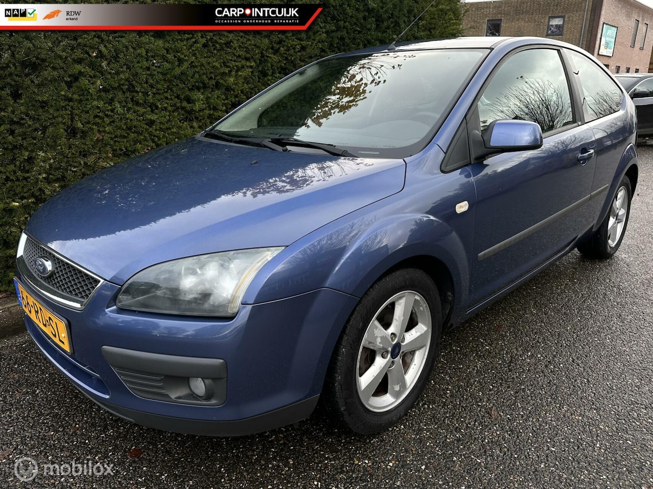 Ford Focus - 1.6-16V First Edition 1.6-16V First Edition - AutoWereld.nl