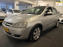 Opel Corsa - 1.2-16V Silverline/Airco//Apk nieuw bij aflevering