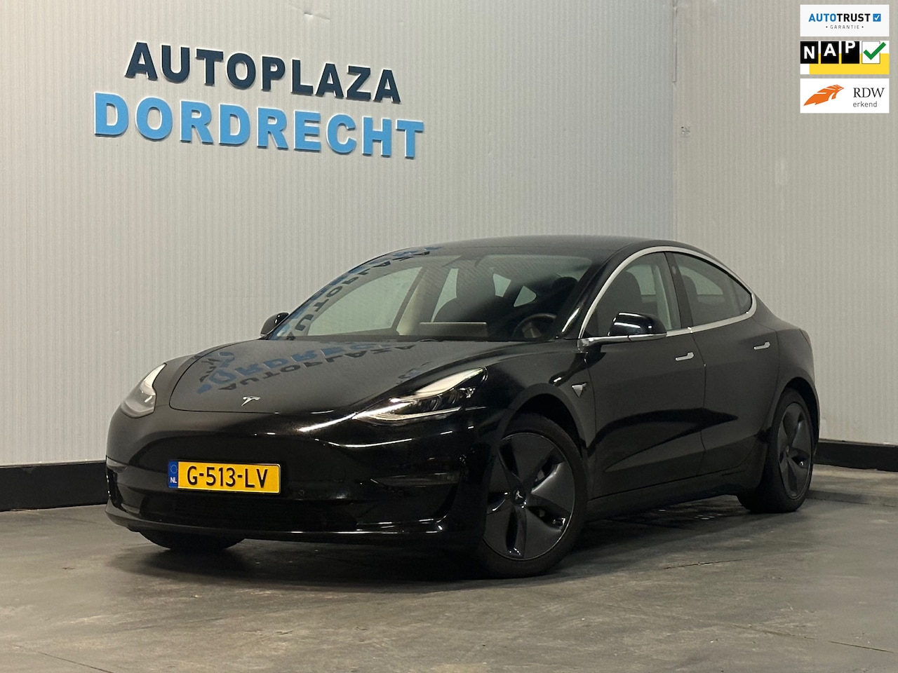 Tesla Model 3 - Long Range RWD Long Range AWD 75 kWh AUTOPILOT - AutoWereld.nl